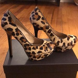 Steve Madden Leopard Pumps size 8